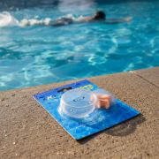 Imagen de Clip Nasal Natación Knex Sport Con Estuche Y Silicona Piel Clara