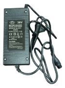 Imagen de Cargador Monopatín Eléctrico  36v - 10.4ah Negro