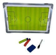 Imagen de Tabla Dt Futbol Marco Aluminio 40*60 Fichas Magnéticas Verde
