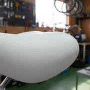 Imagen de Asiento De Bicicleta Playero Comodidad Extrema - 24.2 cm - Blanco - 26.5 cm