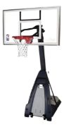 Imagen de Tablero Basketball Portatil Spalding De Vidrio 60 Pulgadas
