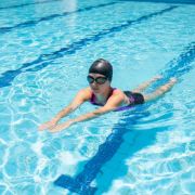 Imagen de Malla Natacion Piscina Lycra Forrada Anti Cloro + Accesorios