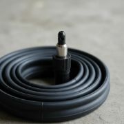 Imagen de Camara Bicicleta Arisun 26 X 1.5/2.2 A/v 48mm - Par Schrader Negro