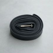 Imagen de Camara Bicicleta Arisun 700 X 18/25 V/f 80mm - Par Presta Negro